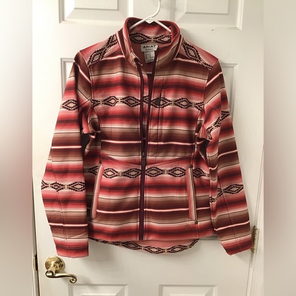 Ariat Jackets & Blazers - ARIAT SZ M SOFT SHELL WOMENS JACKET IN BLUSHING SERAPE NWOT SOUTHWEST MOTIF COAT